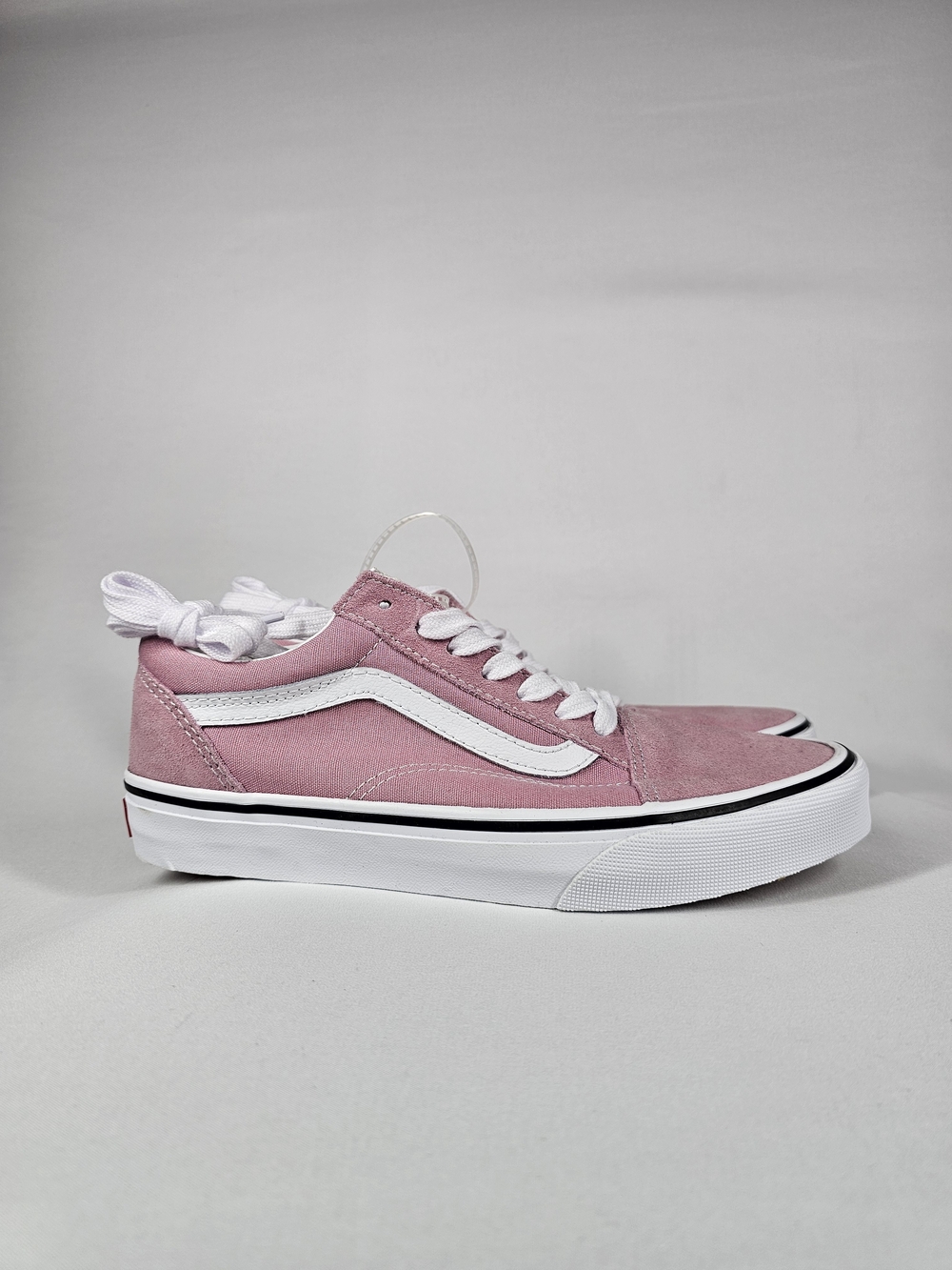 Vans Classic Low-Top Suede Sneakers in Pink with White Stripe SIZE 7.5